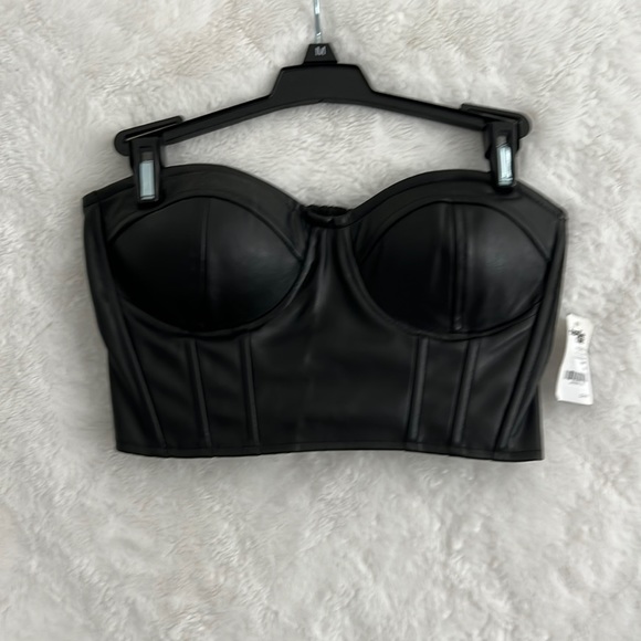 Charlotte Russe Tops - Charlotte Russe Tops Charlotte Russe Strapless Corset Style Top